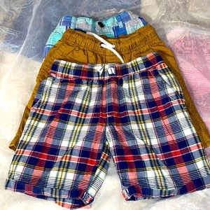 3 kids shorts size 4